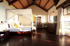Beach Front Ana Mandara Suite