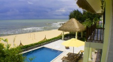 Beach Front Pool & Jacuzzi Villas 