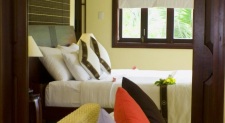 Sea View/Garden View Suites 